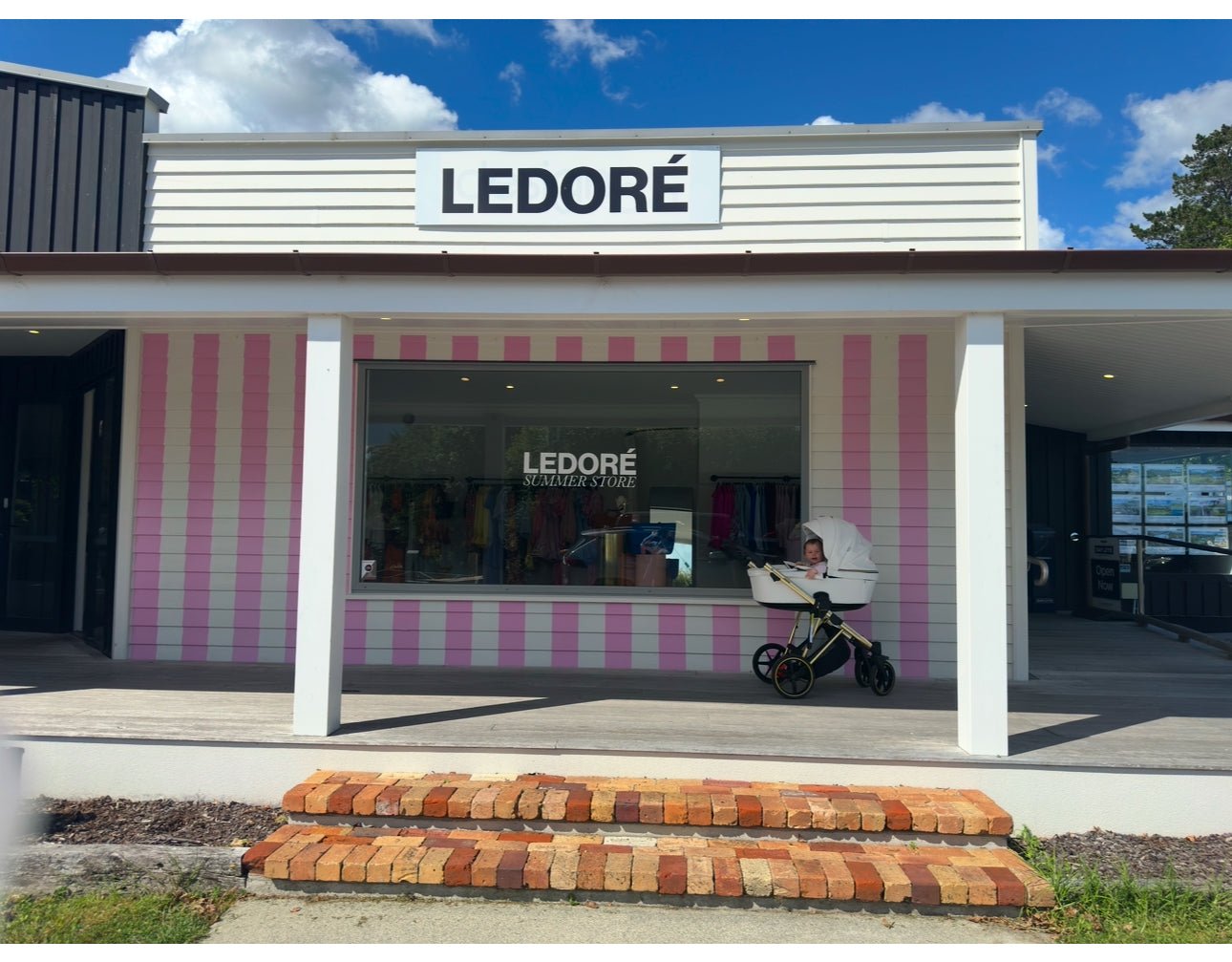 Welcome to the Summer Store! - LEDORÉ